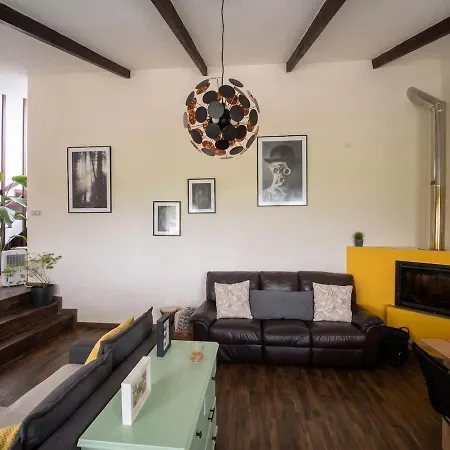 Relax & Vistas, Casa En La Roca Vakantiehuis *
